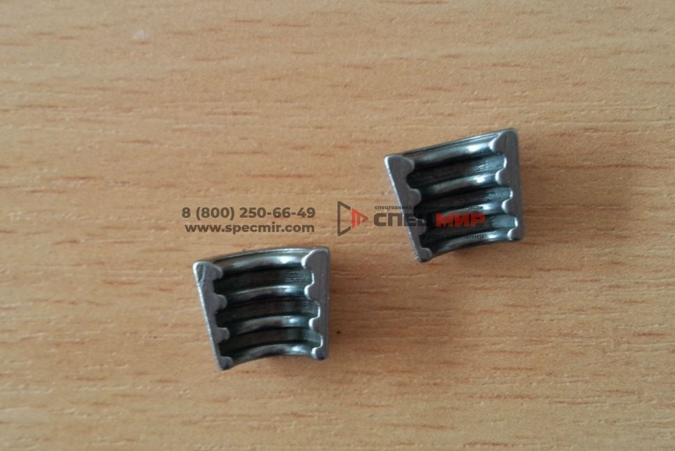 Сухарь впускного клапана BAW-Fenix 1007028-X2 2