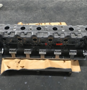 Головка блока цилиндров для двигателя Caterpillar C18, 2237263