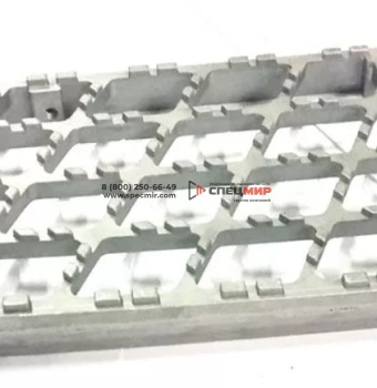 Ступень кабины нижняя левая Shaanxi DZ13241240410